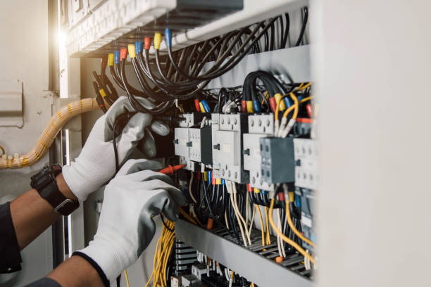 Best 24-Hour Electrician  in Edwardsburg, MI